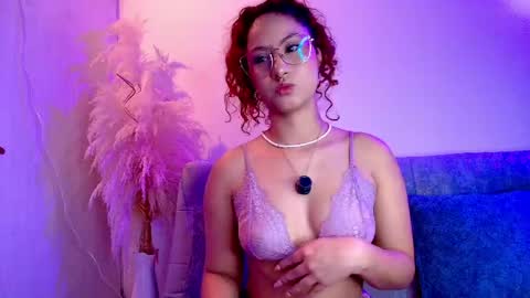 Snapshot of skyreed_ chatting on 03.02.26 Sky online show from 03.02.26