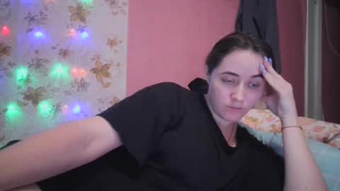 skyressie333 online show from 12.21.24