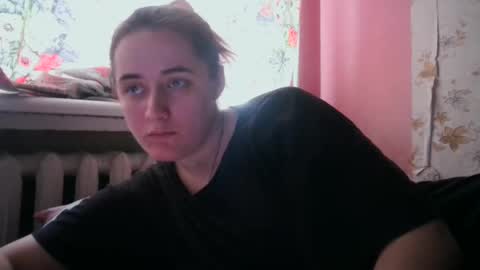 skyressie333 online show from 12.30.24