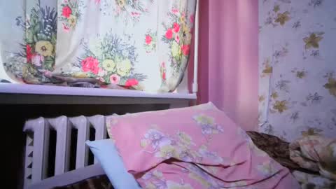 skyressie333 online show from 01.18.25