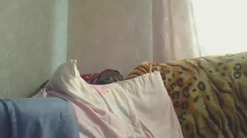 skyressie333 online show from 03.26.26