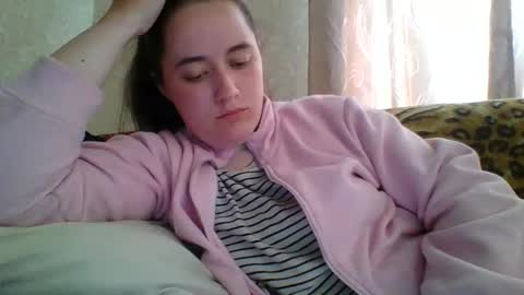 skyressie333 online show from 05.12.26