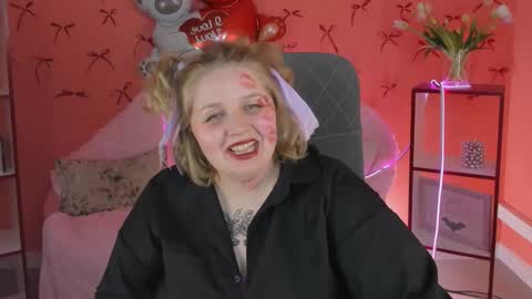 Slada Deew online show from 02.14.25