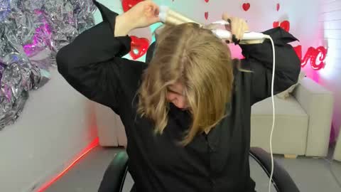 Slada Deew online show from 02.17.25