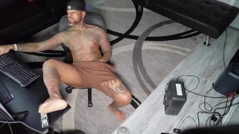 Snapshot of slangondemhoes chatting on 09.10.25 nasty twitter KASHCARTERATL online show from 09.10.25