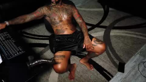 Snapshot of slangondemhoes chatting on 10.05.25 nasty twitter KASHCARTERATL online show from 10.05.25