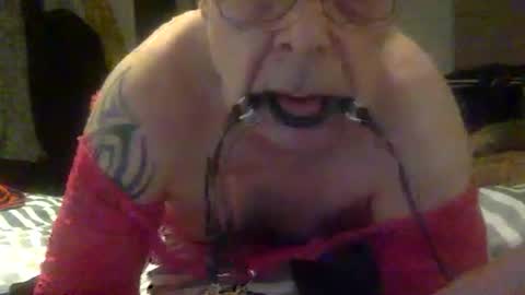 Snapshot of slav266938 chatting on 02.11.25 slav266938 online show from 02.11.25