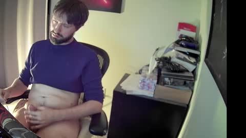 Snapshot of slave2pussy chatting on 12.19.24 slave2pussy online show from 12.19.24