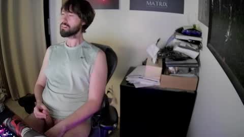 Snapshot of slave2pussy chatting on 03.09.25 slave2pussy online show from 03.09.25