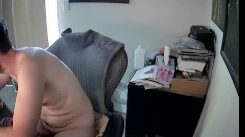 Snapshot of slave2pussy chatting on 11.02.25 slave2pussy online show from 11.02.25