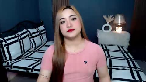 Snapshot of slave_amanda69 chatting on 07.15.26 Queen Cyrine online show from 07.15.26