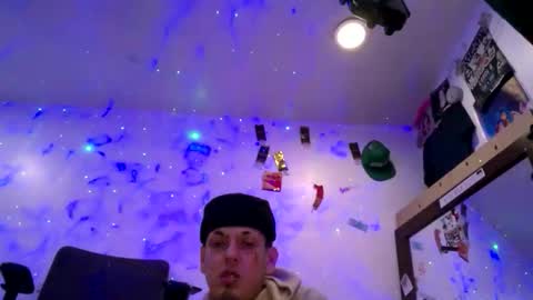 Sleazyycarlitx online show from 11.12.25