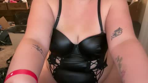 sleepyangel222 online show from 10.19.25