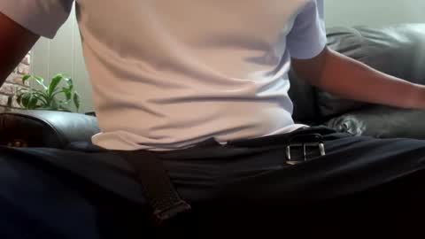 Snapshot of slick2285 chatting on 10.07.25 slick2285 online show from 10.07.25