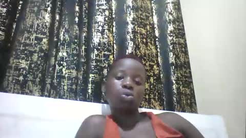 Snapshot of slim_petite_ebony chatting on 01.10.25 slim_petite_ebony online show from 01.10.25