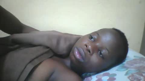 Snapshot of slim_petite_ebony chatting on 01.20.25 slim_petite_ebony online show from 01.20.25