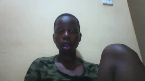 Snapshot of slim_petite_ebony chatting on 02.05.25 slim_petite_ebony online show from 02.05.25