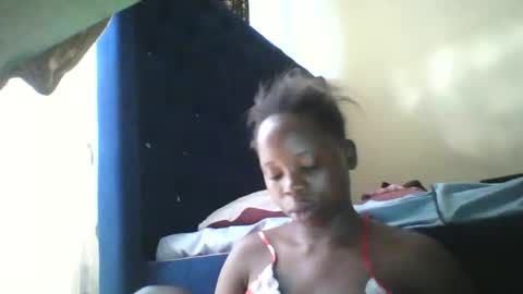slim_petite_ebony online show from 05.13.26