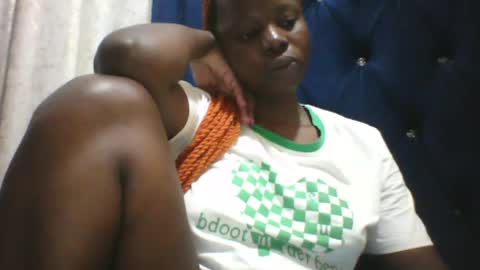 slim_petite_ebony online show from 06.17.26