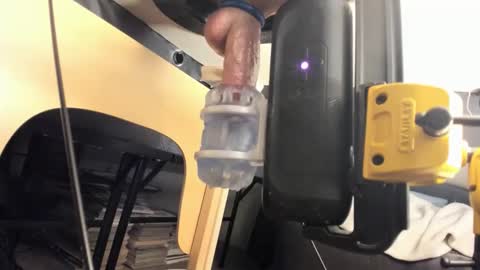 Slimguerrilla online show from 04.24.26