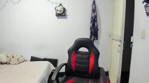 slone03 online show from 12.03.25