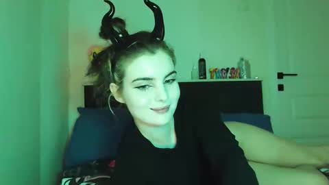 sloomonata online show from 10.27.25