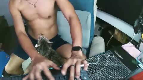 slothfully online show from 09.24.25