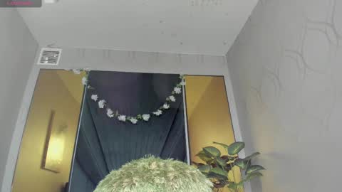 Paola  online show from 02.11.25