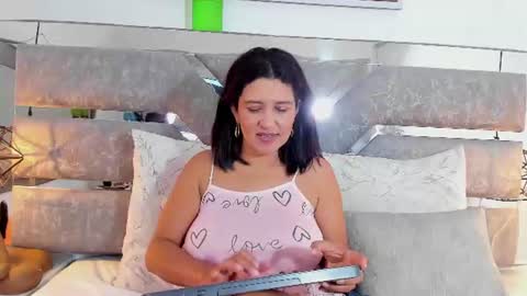 slut_milf_ online show from 07.10.26