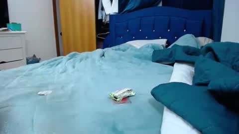 Snapshot of slutdirty1xxx chatting on 09.11.25 Slutdirtyxxx online show from 09.11.25