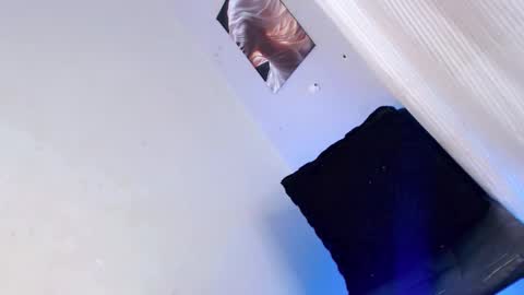 slutnextdoor28 online show from 03.29.26