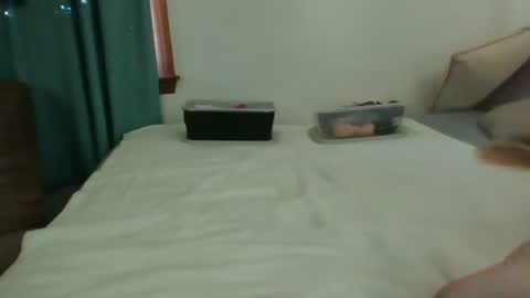 Jade and Thomas online show from 12.20.25