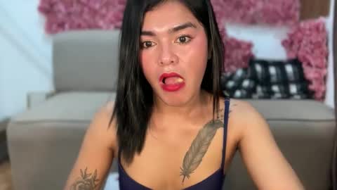 Snapshot of slutty_lavinia chatting on 10.01.25 Slutty Lavinia online show from 10.01.25