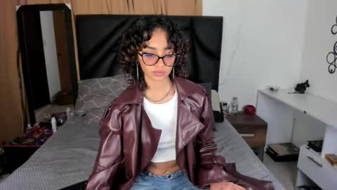 slutty_venus7 online show from 07.14.26