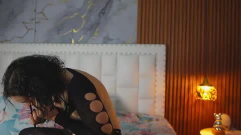 Snapshot of sluttyandmature chatting on 04.29.26 MARCELA online show from 04.29.26
