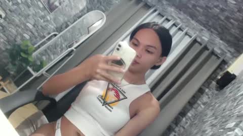 CHIE CHIE online show from 02.23.25