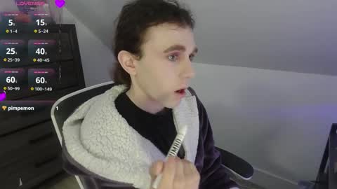 Natsu online show from 12.15.25