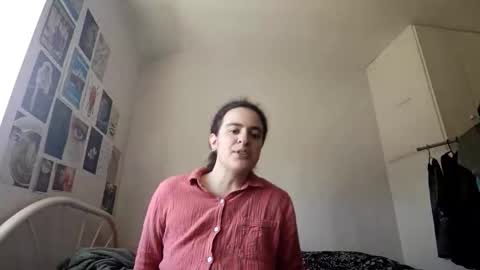 Snapshot of sluttysuzie17 chatting on 04.24.26 SluttySuzie17 online show from 04.24.26
