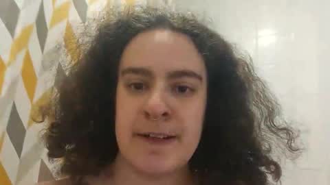 Snapshot of sluttysuzie17 chatting on 04.26.26 SluttySuzie17 online show from 04.26.26