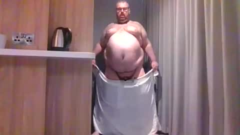 SlutWhoreNtertainer online show from 12.23.25