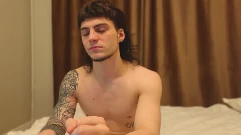 Snapshot of sly_gus chatting on 02.03.26 Gus online show from 02.03.26