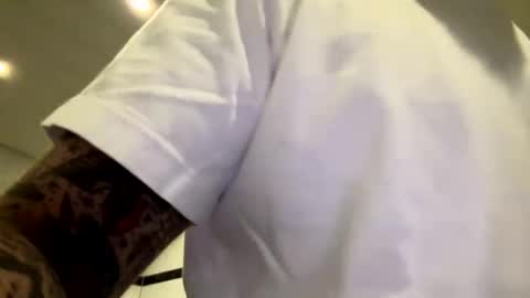 slyse69 online show from 12.18.24