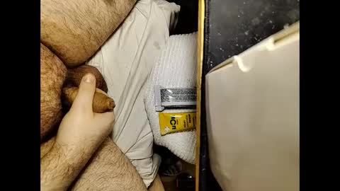 Snapshot of small_1986 chatting on 03.09.25 transmisin gratuita bajo demanda free broadcast on demand online show from 03.09.25