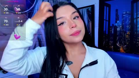 Snapshot of small__naughty chatting on 12.30.24 Mariana Torres online show from 12.30.24
