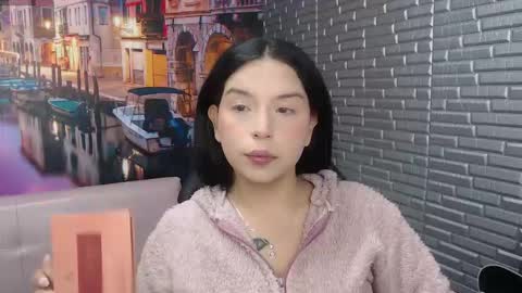 Snapshot of small__naughty chatting on 10.11.25 Mariana Torres online show from 10.11.25