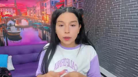 Snapshot of small__naughty chatting on 01.06.26 Mariana Torres online show from 01.06.26