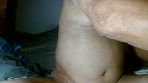 smallmalelass online show from 01.05.25