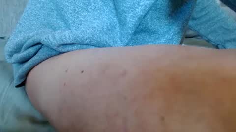 smallmalelass online show from 02.10.25