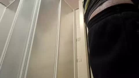 Snapshot of smallone8825 chatting on 02.27.26 smallone8825 online show from 02.27.26