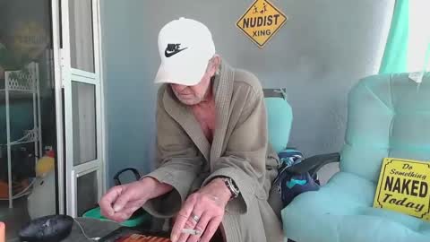 Daddy online show from 03.04.25